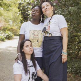 Tee shirt gardienne de la terre chic and pepper