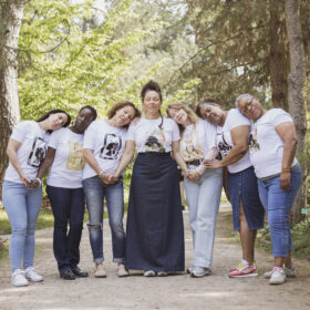 Tee shirt gardienne de la terre chic and pepper